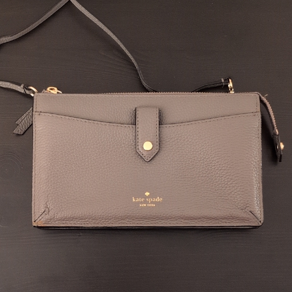 Kate Spade Larchmont Avenue Alegra Gray Clutch Wristlet